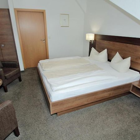 Weinhotel Kienle เบอร์ไวเลอร์ ภายนอก รูปภาพ